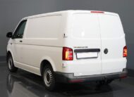 Volkswagen Transporter Fourgon 2.0 TDI 150 ch DSG Automatique (Demo) 2.5t Attelage/ Climatisation/ Portes
