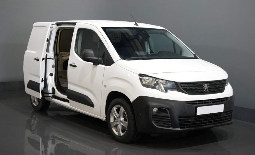 Peugeot Partner Bestelbus 1.5 HDI 130 pk Aut. L2 Long