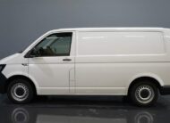 Volkswagen Transporter Fourgon 2.0 TDI 150 ch DSG Automatique (Demo) 2.5t Attelage/ Climatisation/ Portes