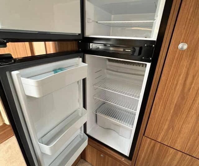 Camping Car FIAT 2.3 131 CH Carado A461