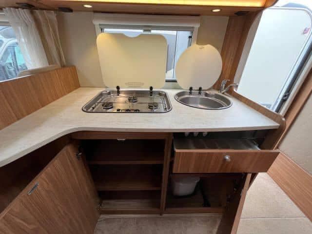 Camping Car FIAT 2.3 131 CH Carado A461