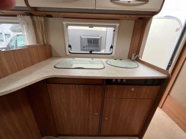 Camping Car FIAT 2.3 131 CH Carado A461
