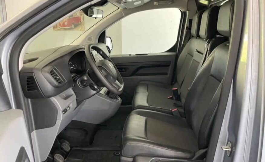 Peugeot Expert 1.5 HDi L2-PDC-Climat-AHK-3.Places