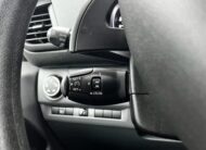 Fourgon Citroen Jumpy Kombi 2.0 L3(automatique, attelage de remorque, 8 places)