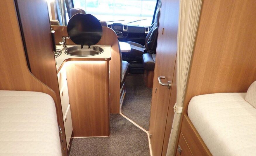 Camping car LMC i 695 Explorer Comfort