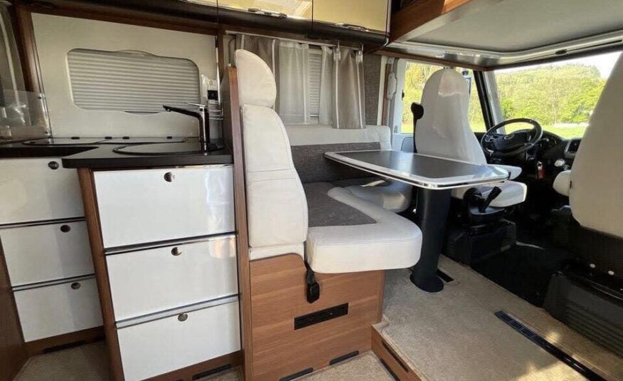 Camping-Car Intégral LMC Premium 710