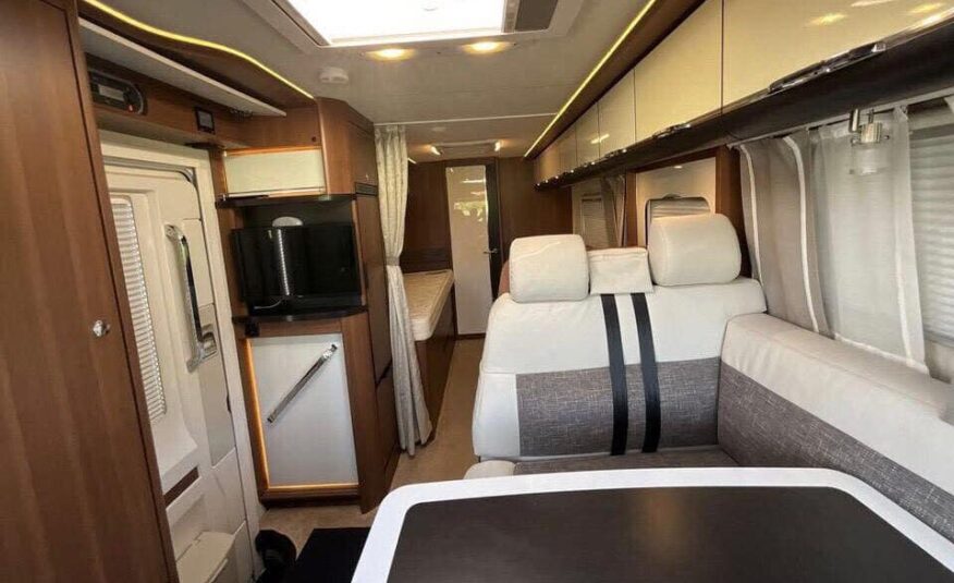 Camping-Car Intégral LMC Premium 710