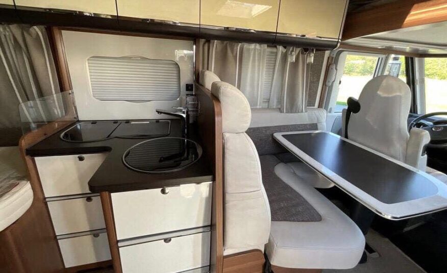 Camping-Car Intégral LMC Premium 710