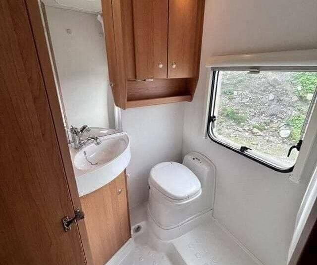 Camping car Knaus WEINSBERG ORBITER 69, BAS KM