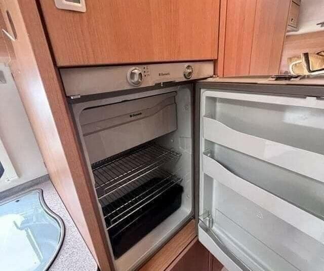 Camping car Knaus WEINSBERG ORBITER 69, BAS KM