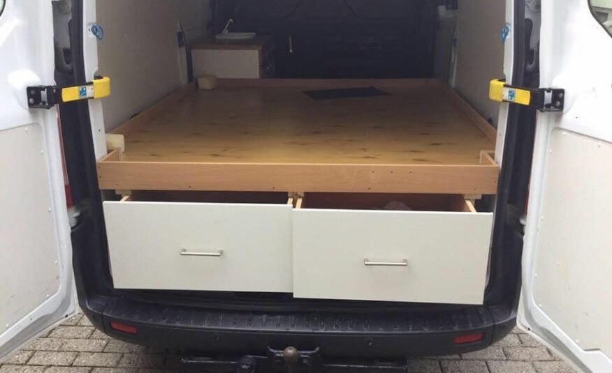 Forgon aménagé Ford Transit Personnalisé