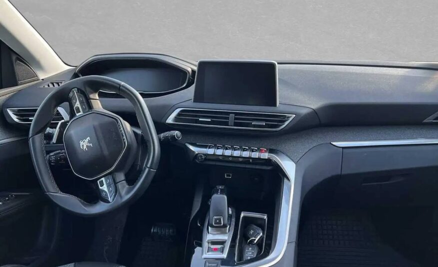 Peugeot 5008 PureTech 130 Allure *’7 Places*
