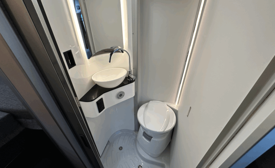 Fourgon aménagé  NEUF POSSL SUMMIT 600 L SHINE LITS JUMEAUX